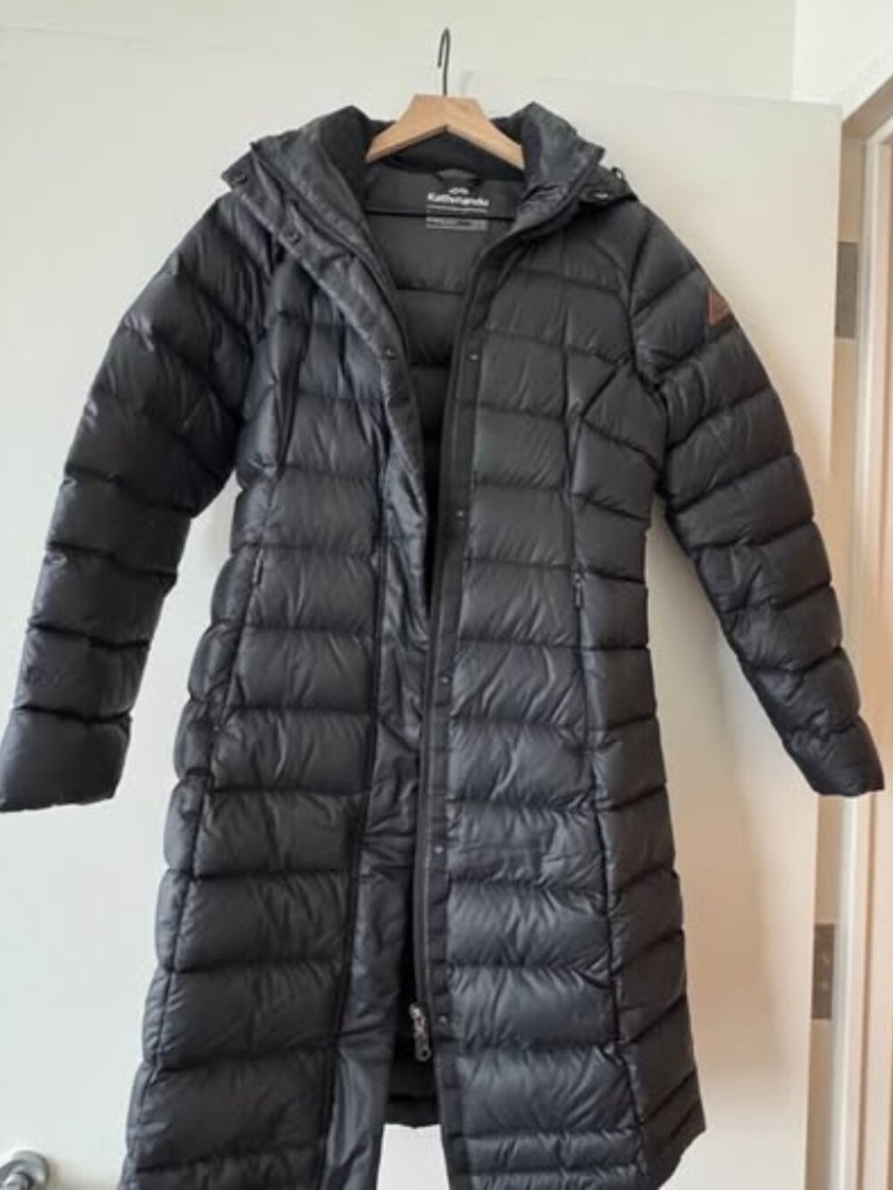Kathmandu puffer jacket Australian 8 (US 4)